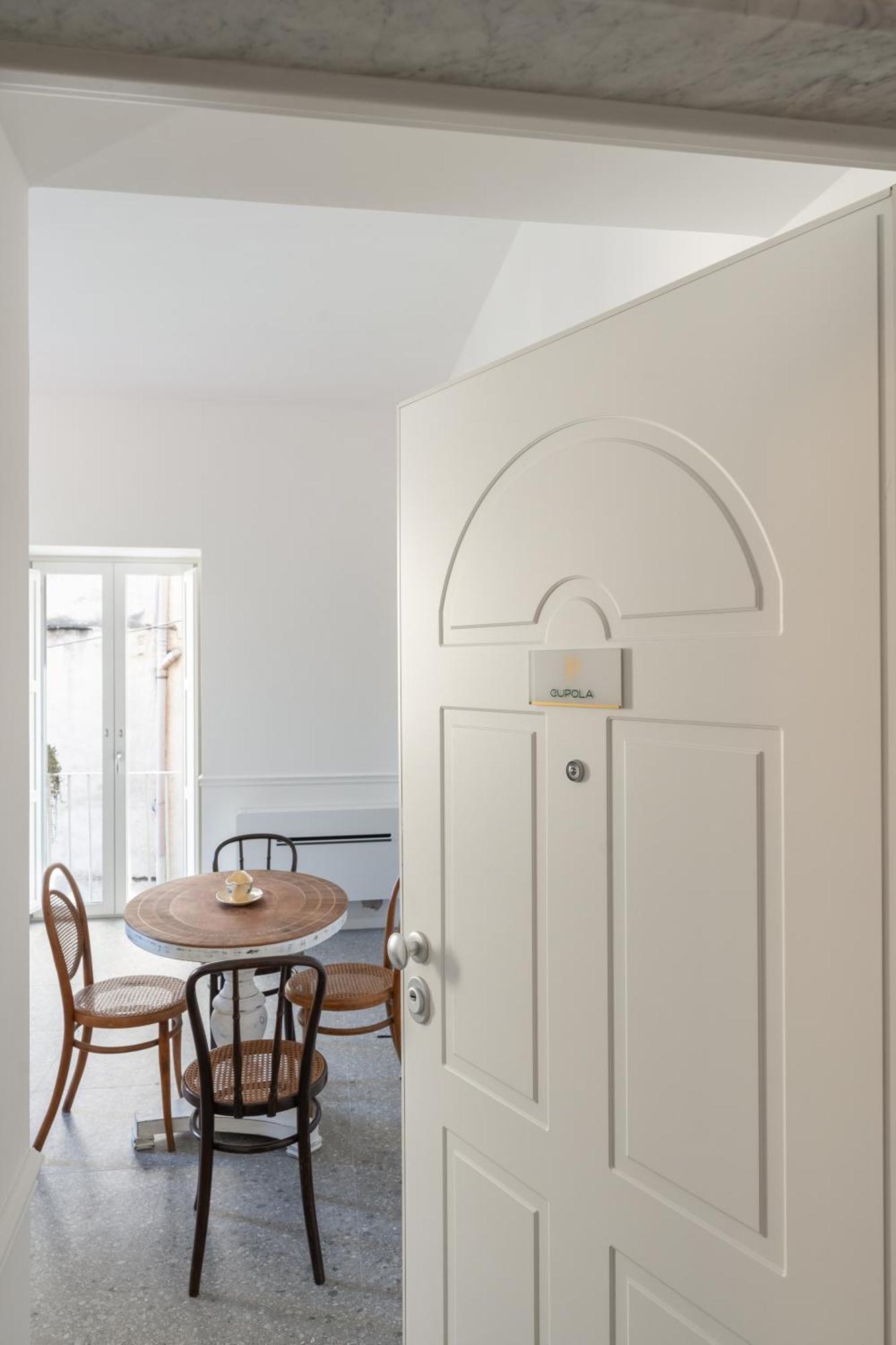 شقة Palazzo Desiderio كاستيلاّماري دي ستا المظهر الخارجي الصورة