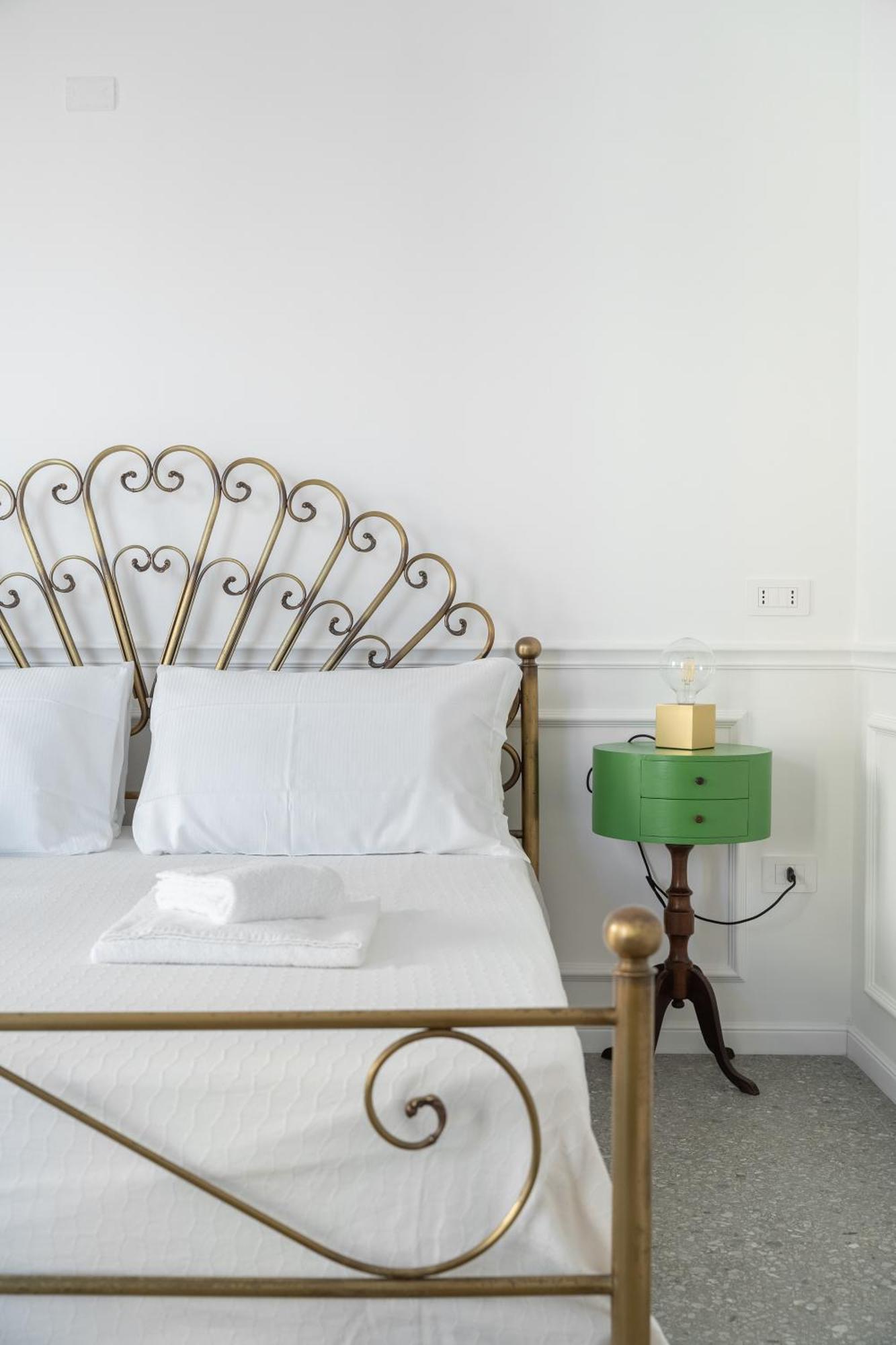 شقة Palazzo Desiderio كاستيلاّماري دي ستا المظهر الخارجي الصورة